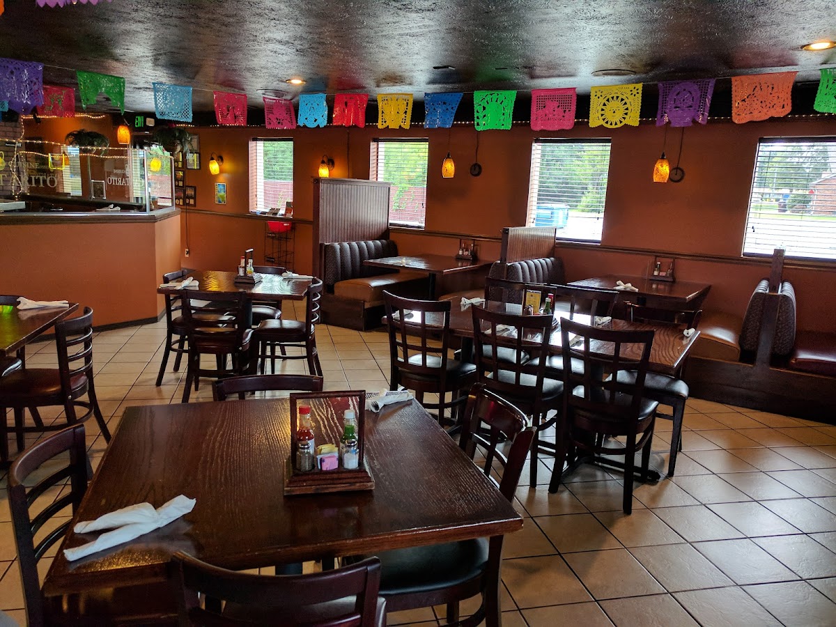 El Charrito Mexican Grill